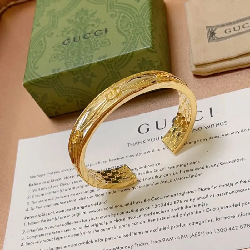 gucci bracelets s_1214b7a2